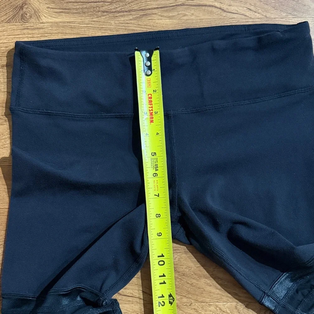 ALO Yoga Alosoft Women Medium Color‎ block Black Grey Cropped Leggings